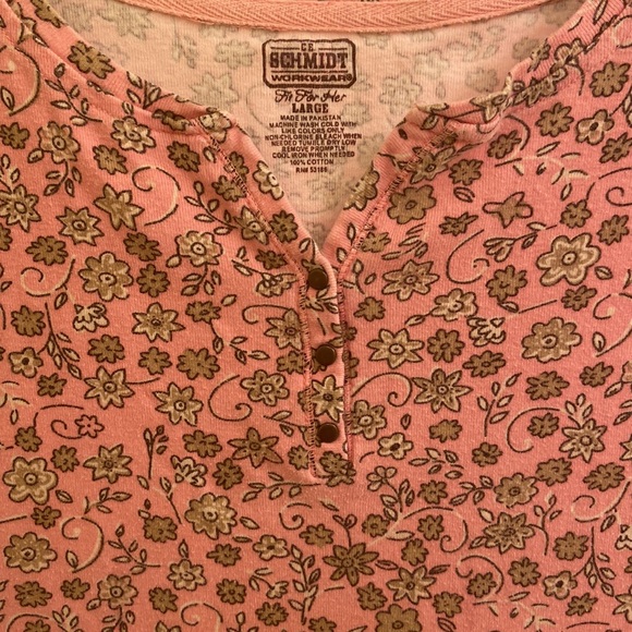 Fun Pink and Tan Floral Print Henley Tee. Size L - Picture 2 of 3